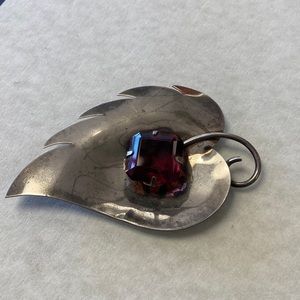 Large sterling silver 925 amethyst leaf brooch